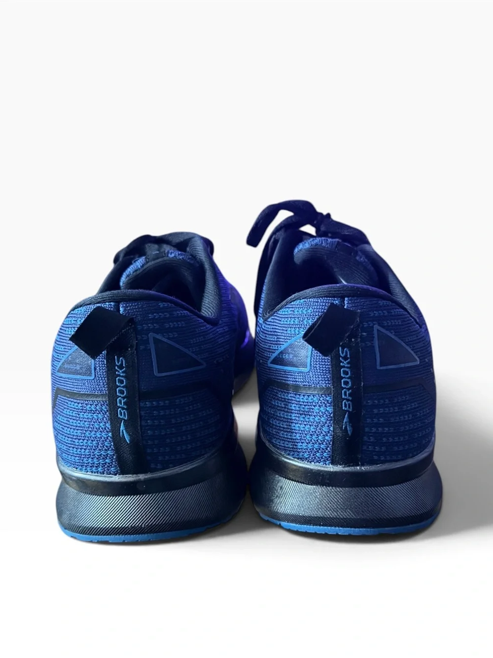 Brooks lightweight running